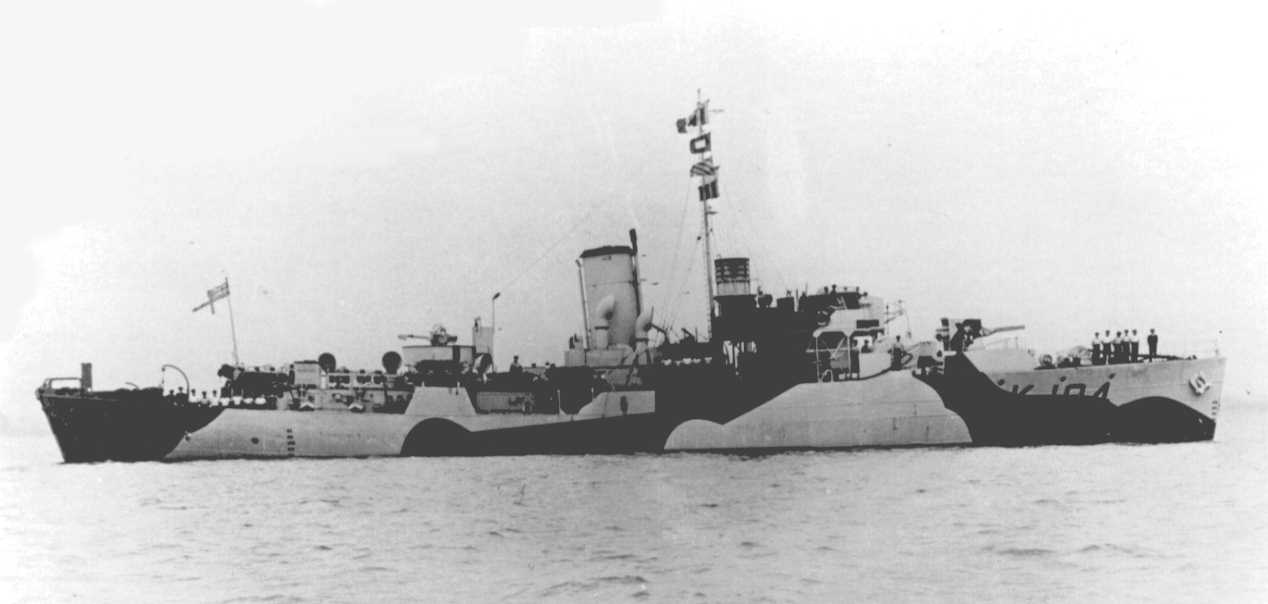 HMS FENNEL 1944sss47.jpg