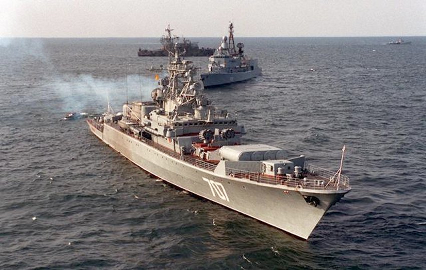 krivak1-frigate-rus-02.jpg