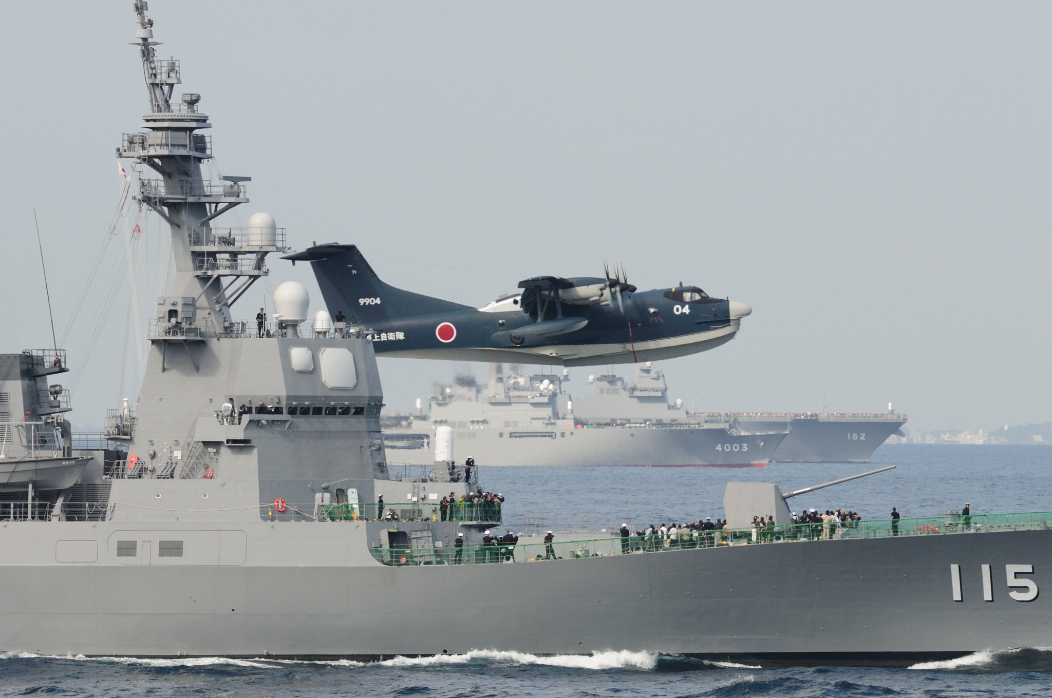 JMSDF-Fleet-Review-2012-24.jpg