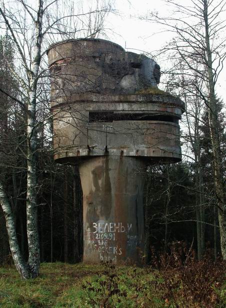 дальномерная башня железнодорожного артиллерийского дивизиона 5.jpg