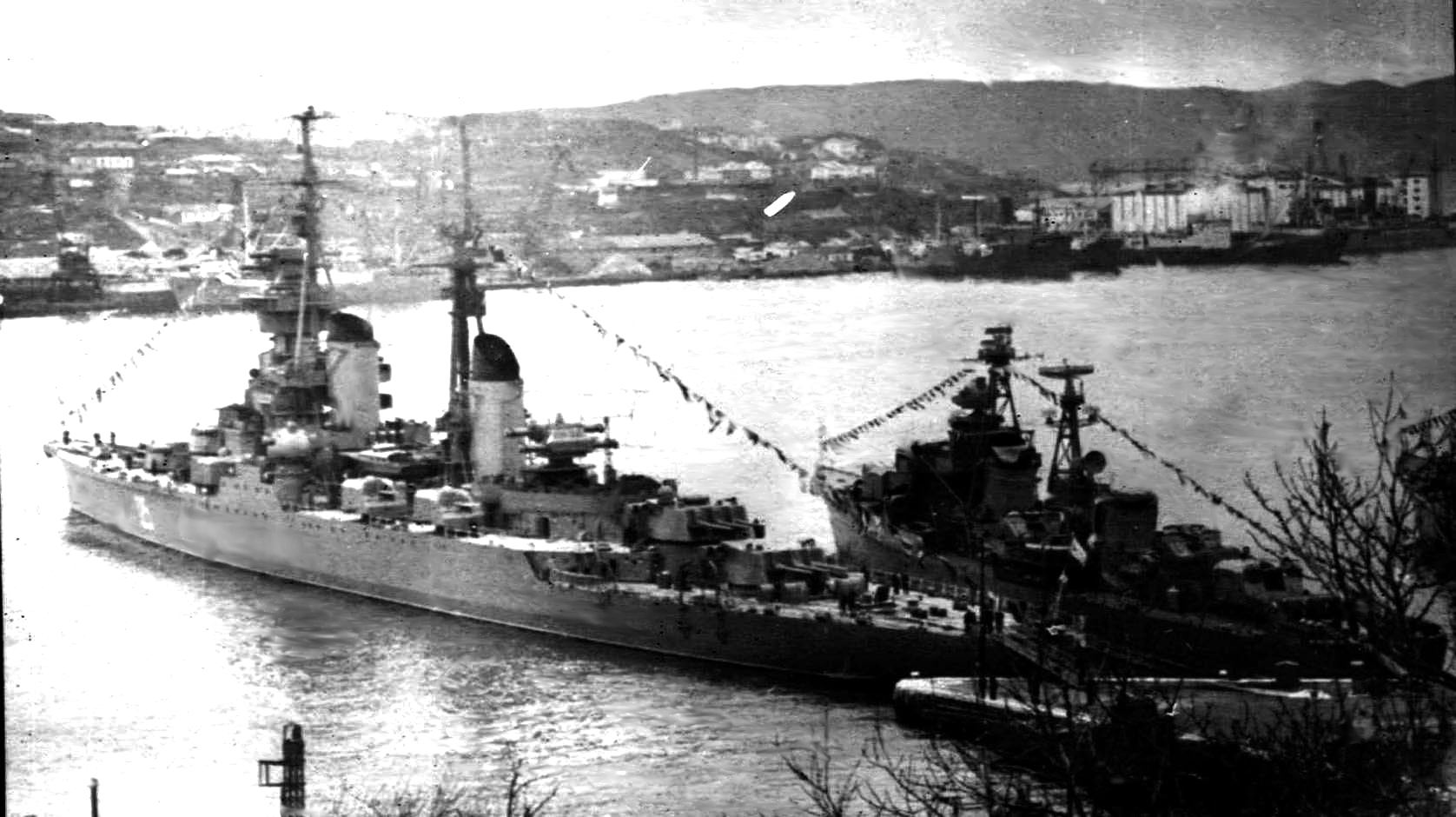 Dm Pozharsky in Vladivostok 1956(WZ).jpg
