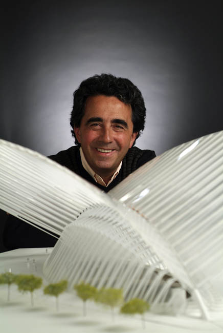Calatrava_Portrait_Michael_Falco.jpg