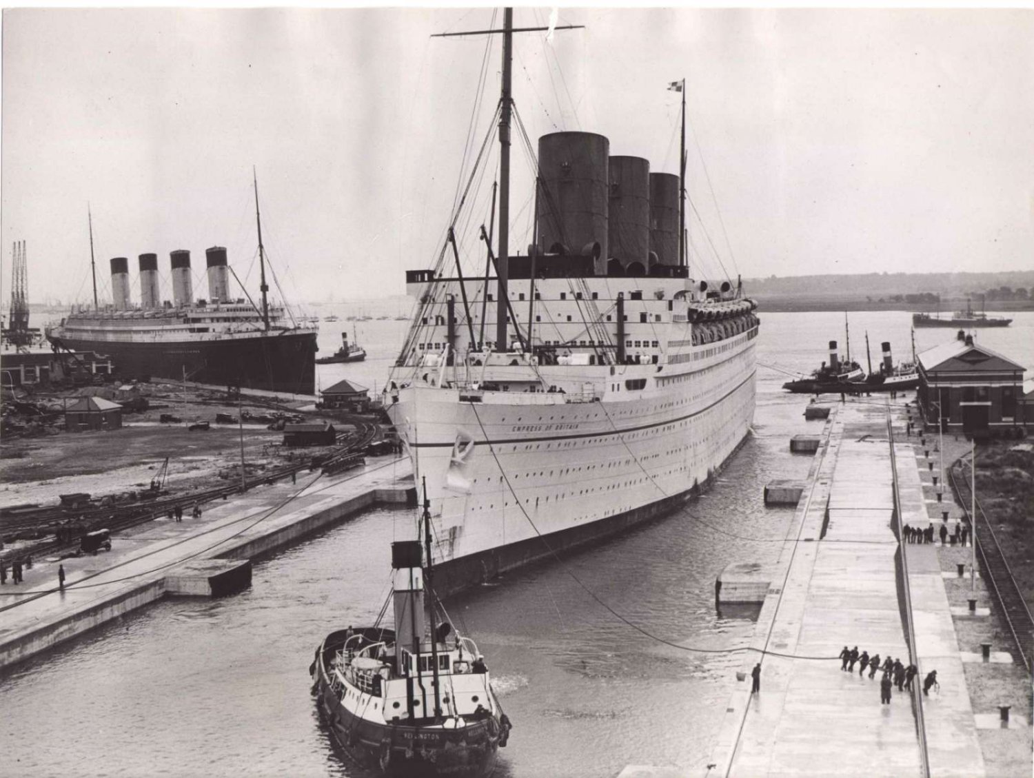 The Empress of Britain entering dry-dock in1935 with Olympic in the background..jpg