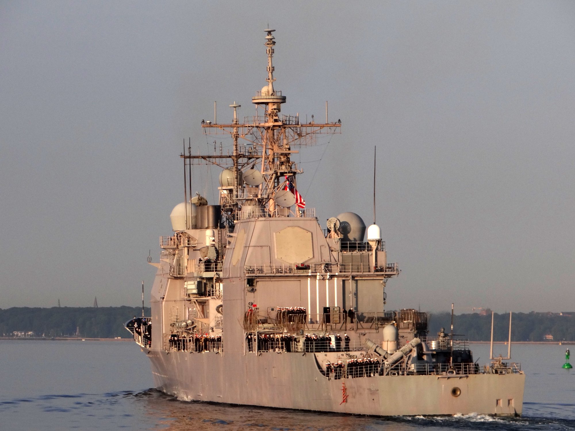 USS NORMANDY (CG 60) Kiel 15June2012.jpg