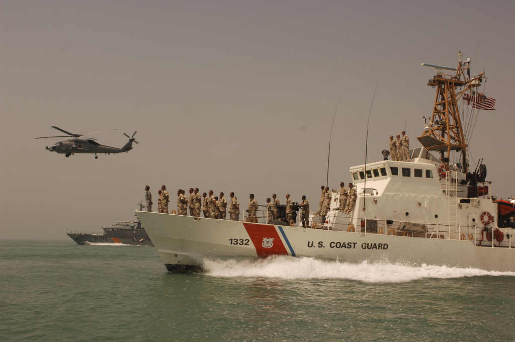 US patrol boat in Iraq.jpg
