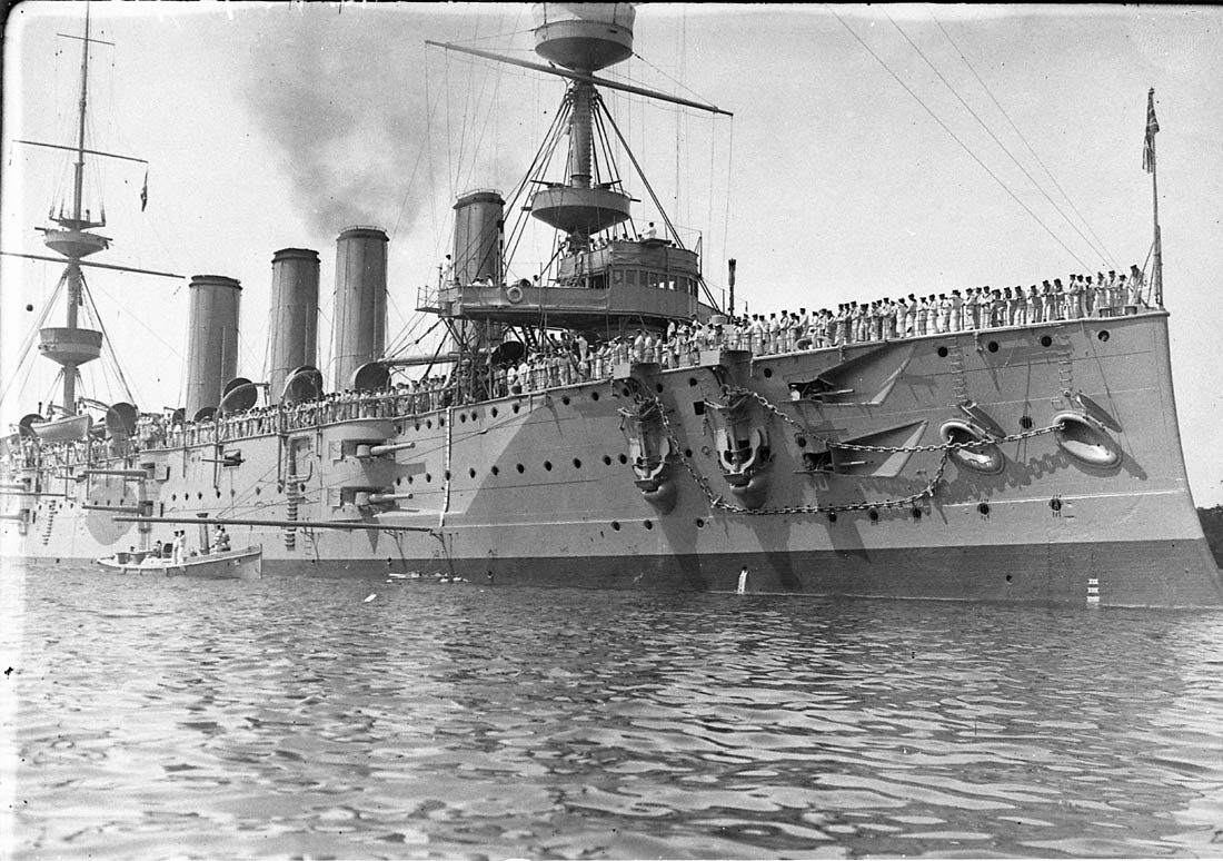 HMSPowerfulCirca1905.jpg