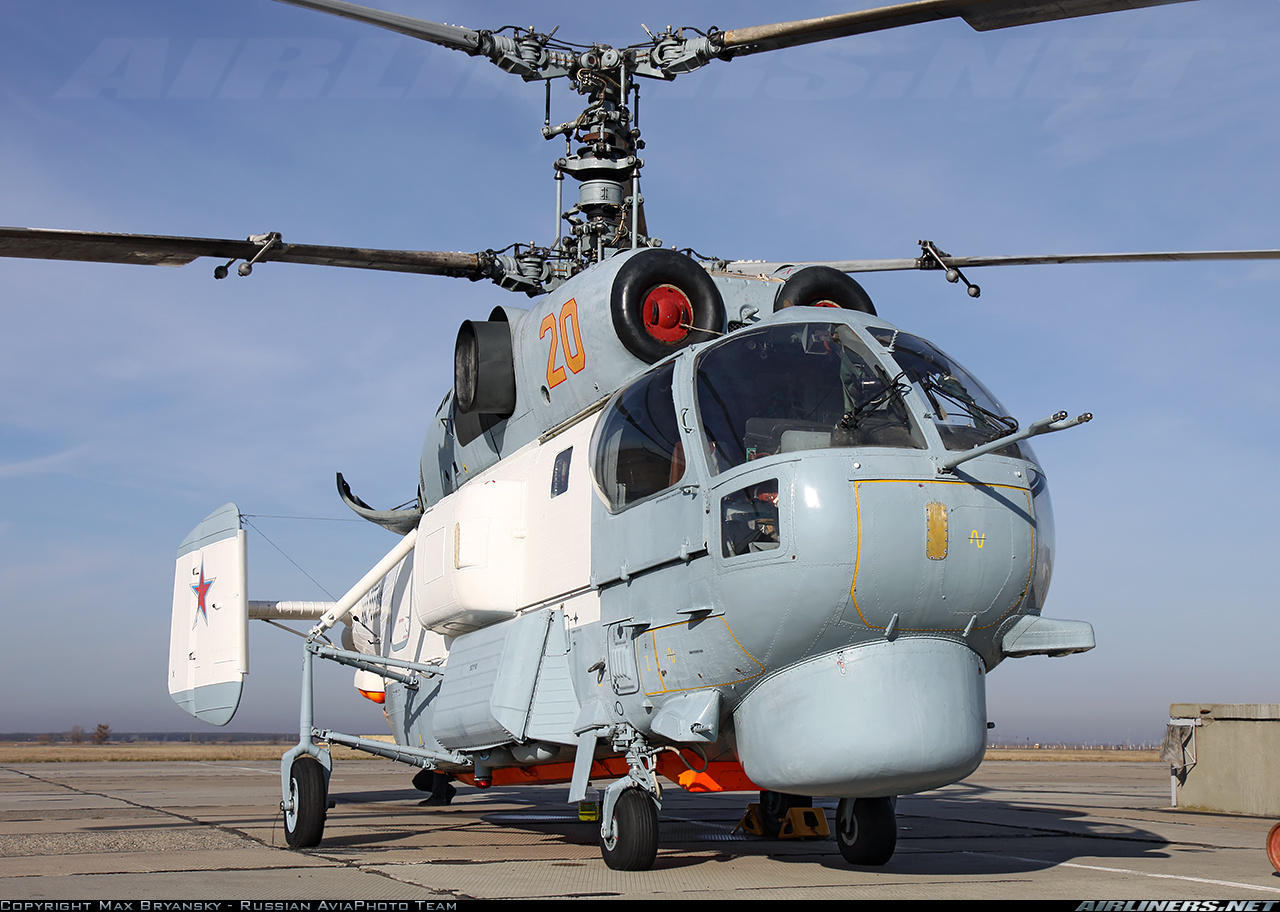 Kamov Ka-27PS (RF-93225 ''20'' YELLOW (cn 92110)) ''Helix C'' Russia, December 2011.jpg