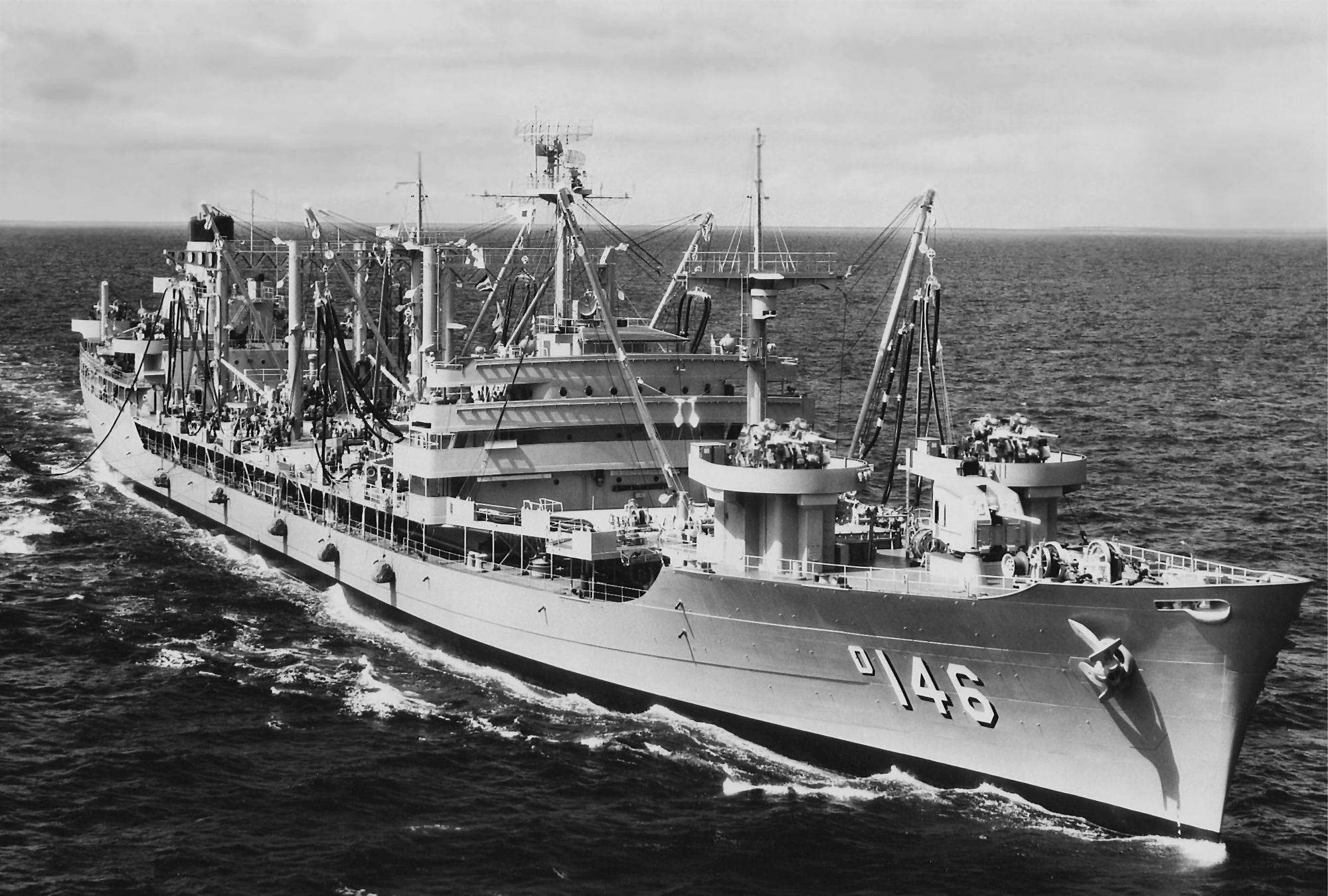 USS Kawishiwi AO-146 (1958).jpg