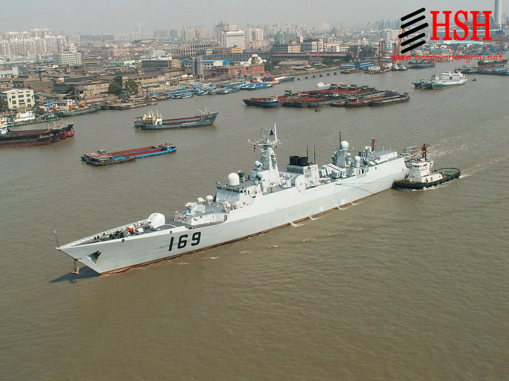 DDG169 returned after the sea trial and back to the Shipyard in Shanghai.jpg