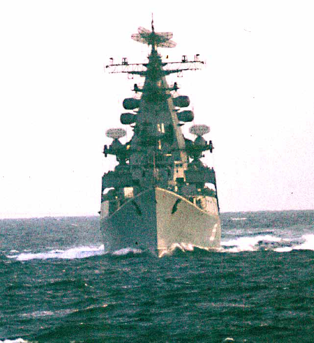 38_Kresta_class_destroyer_nr_Murmansk_March1970.jpg