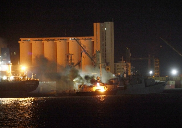 LIBYA_air_raid_destroyed_koni_class_frigate.jpg