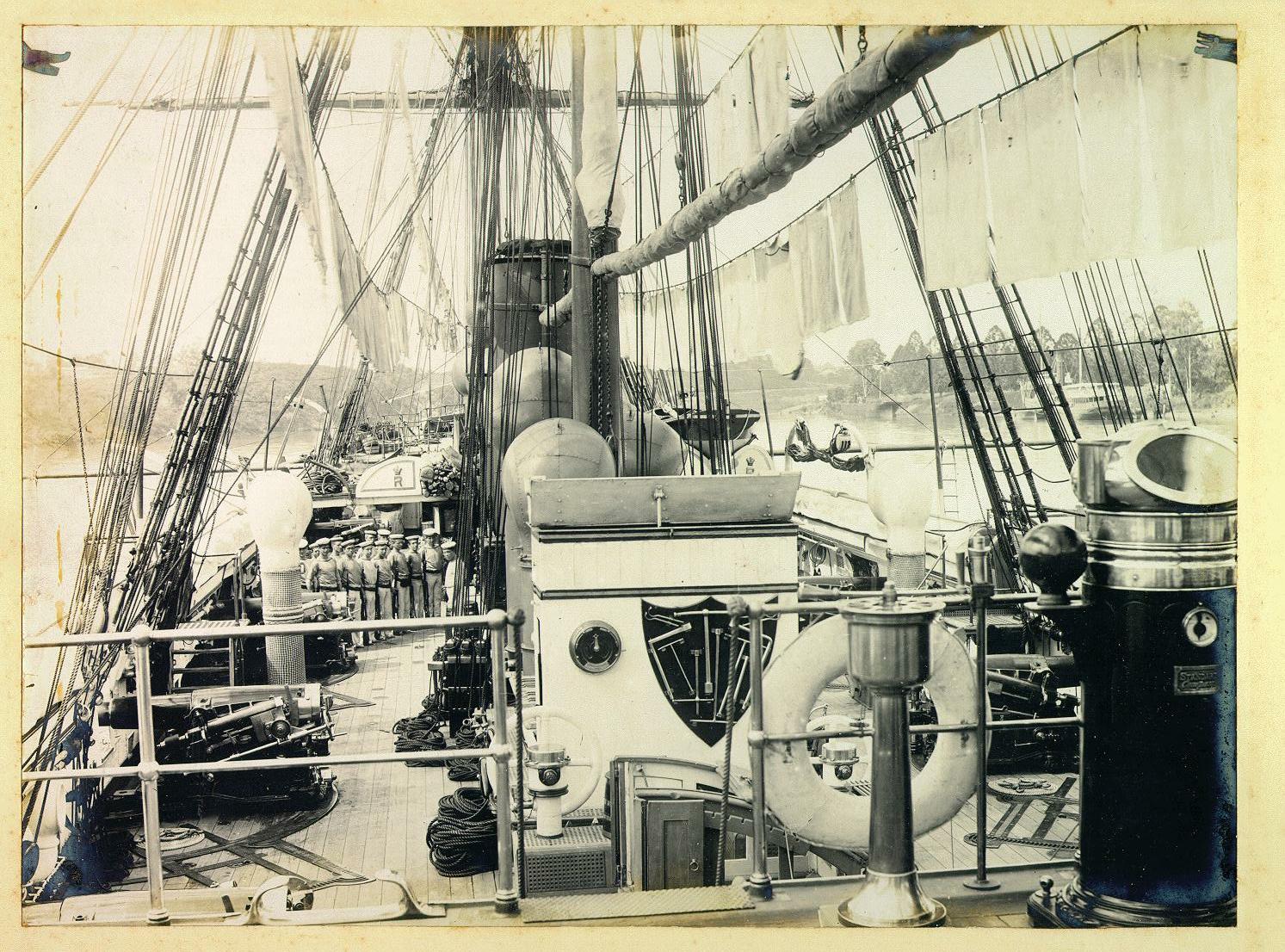 HMS Royalist 1880-2.jpg