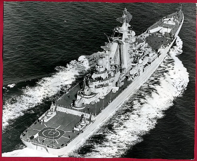January 8 1980 Russian Battlecruiser Kirov in the North Sea.jpg
