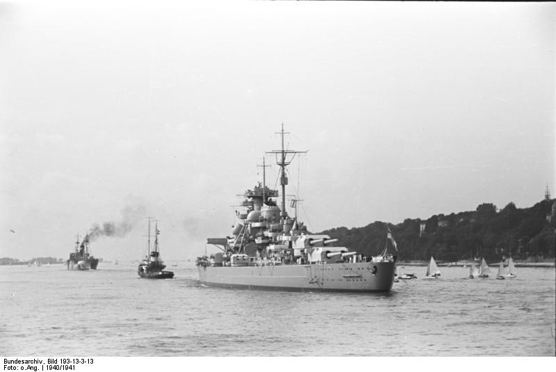Bundesarchiv_Bild_193-13-3-13,_Schlachtschiff_Bismarck.jpg