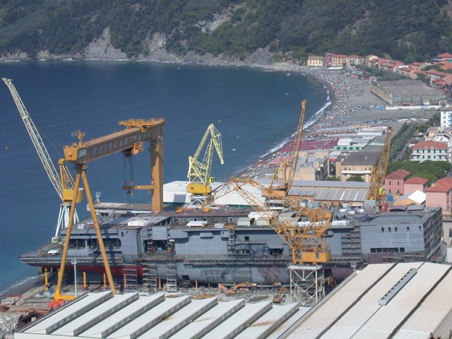 Costruction at Riva Trigoso - 03.jpg