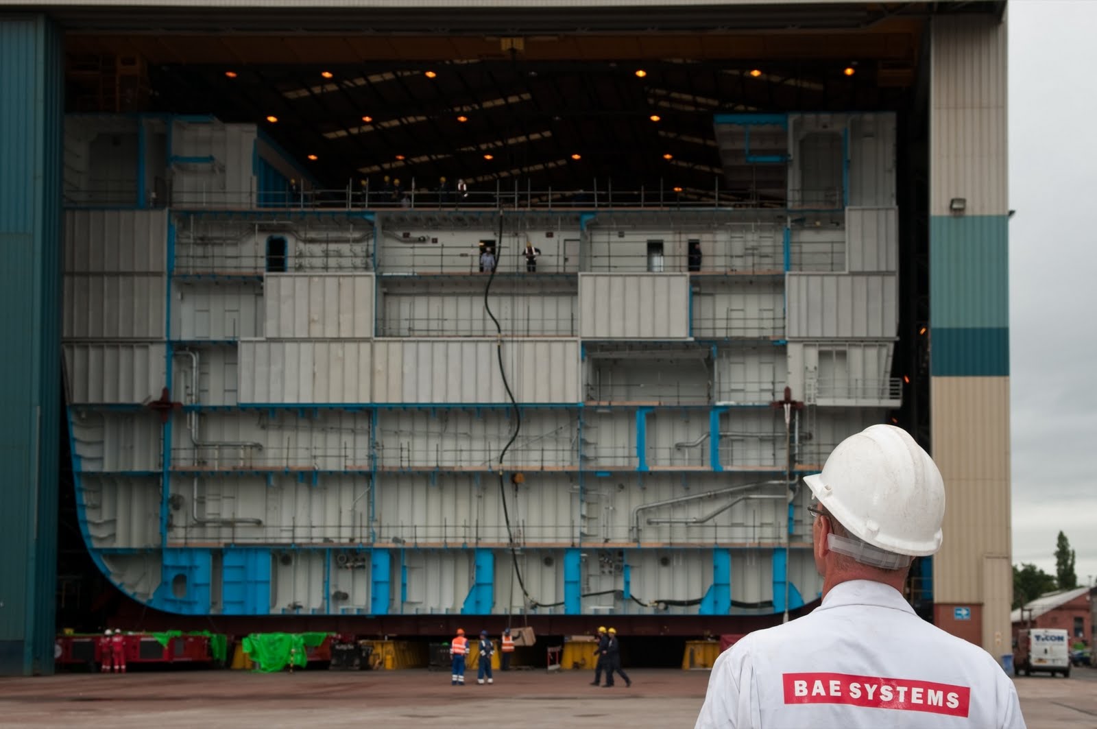 142 Mammoth carrier block ready to be unveiled[1].JPG