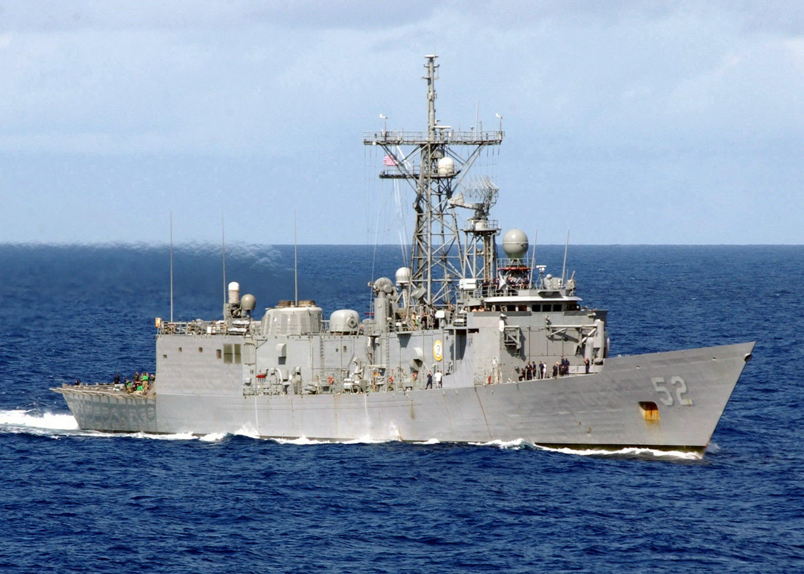 USS_Carr_FFG52.jpg