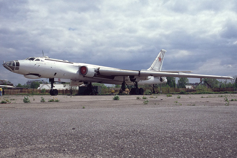 Tu-16.jpg