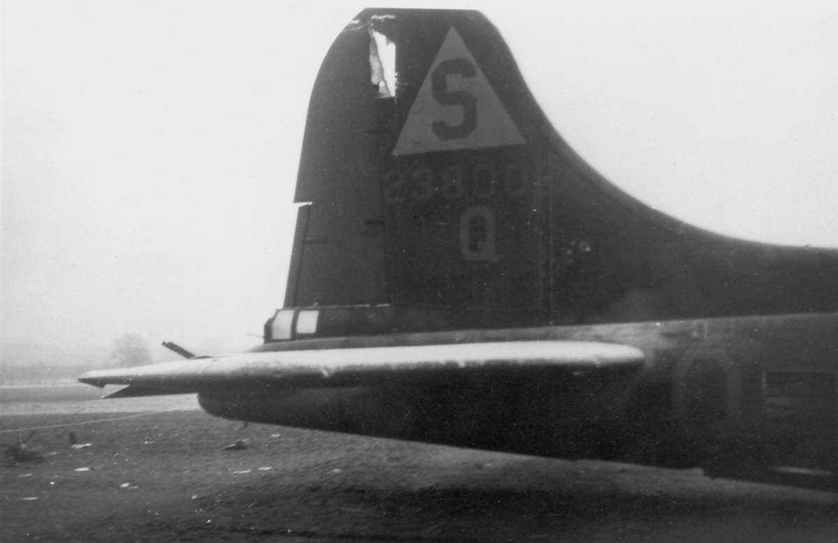 B-17_4.jpg