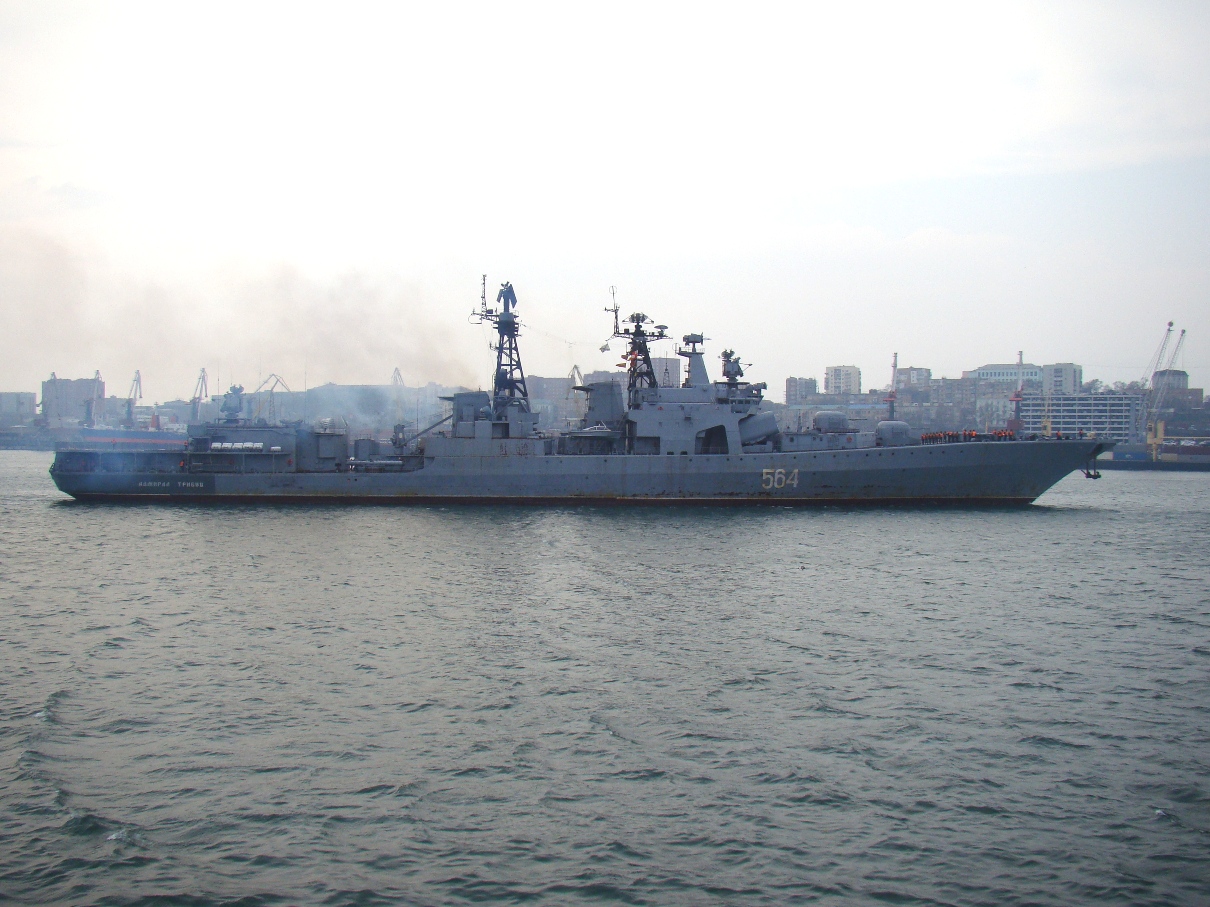 Адмирал Трибуц 15.04.2011 d.JPG