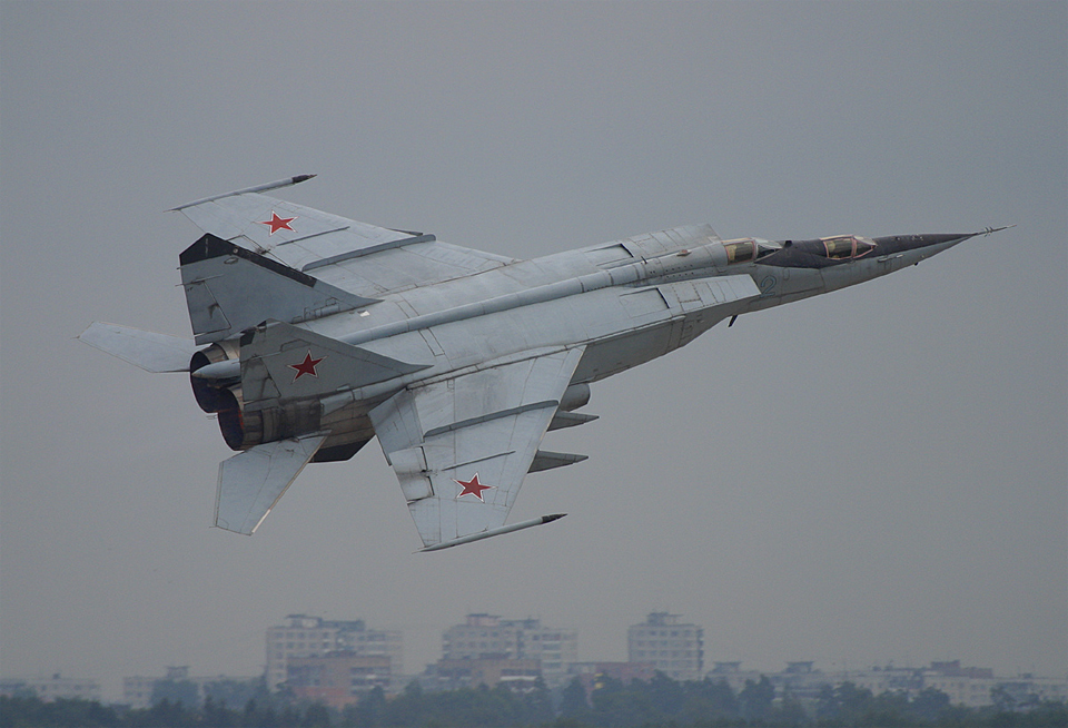 MiG-25 PU.jpg