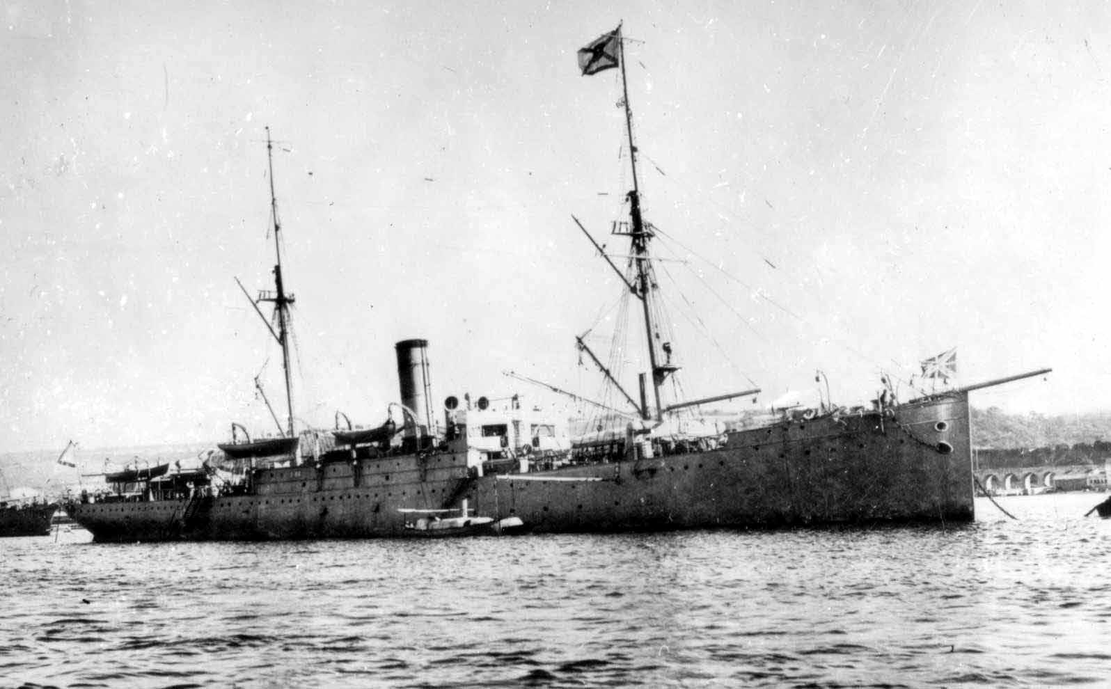 Prut in 1914 (Black Sea) under Admiral's flag.jpg