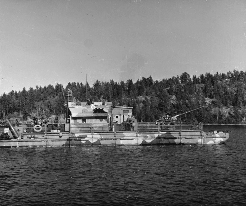 Siebel on Ladoga 1943.jpg