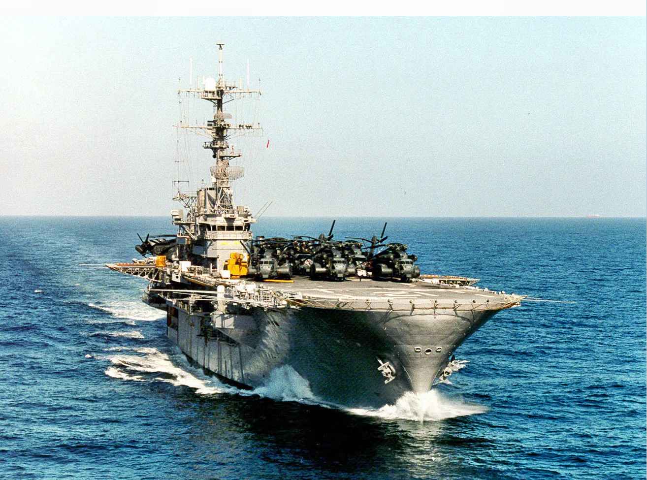 USS Inchon (MCS-12-12).jpg