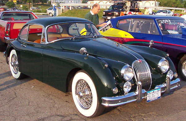 1958_Jaguar_XK150.jpg