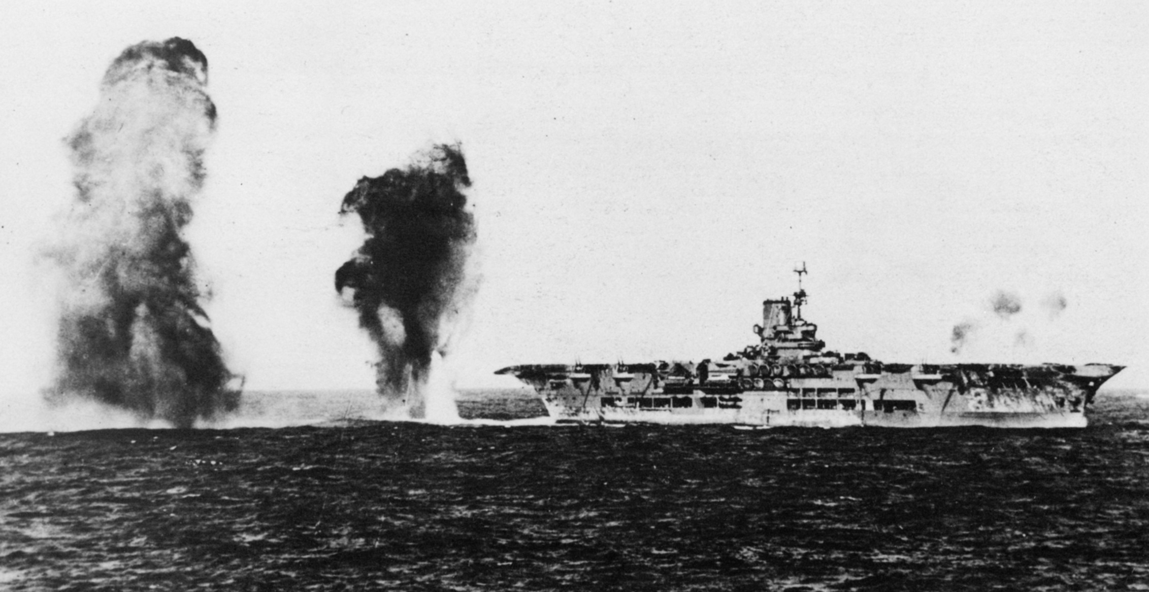 Ark Royal under bombs during 40 SM.79 attack on Force H 9.7.40.JPG