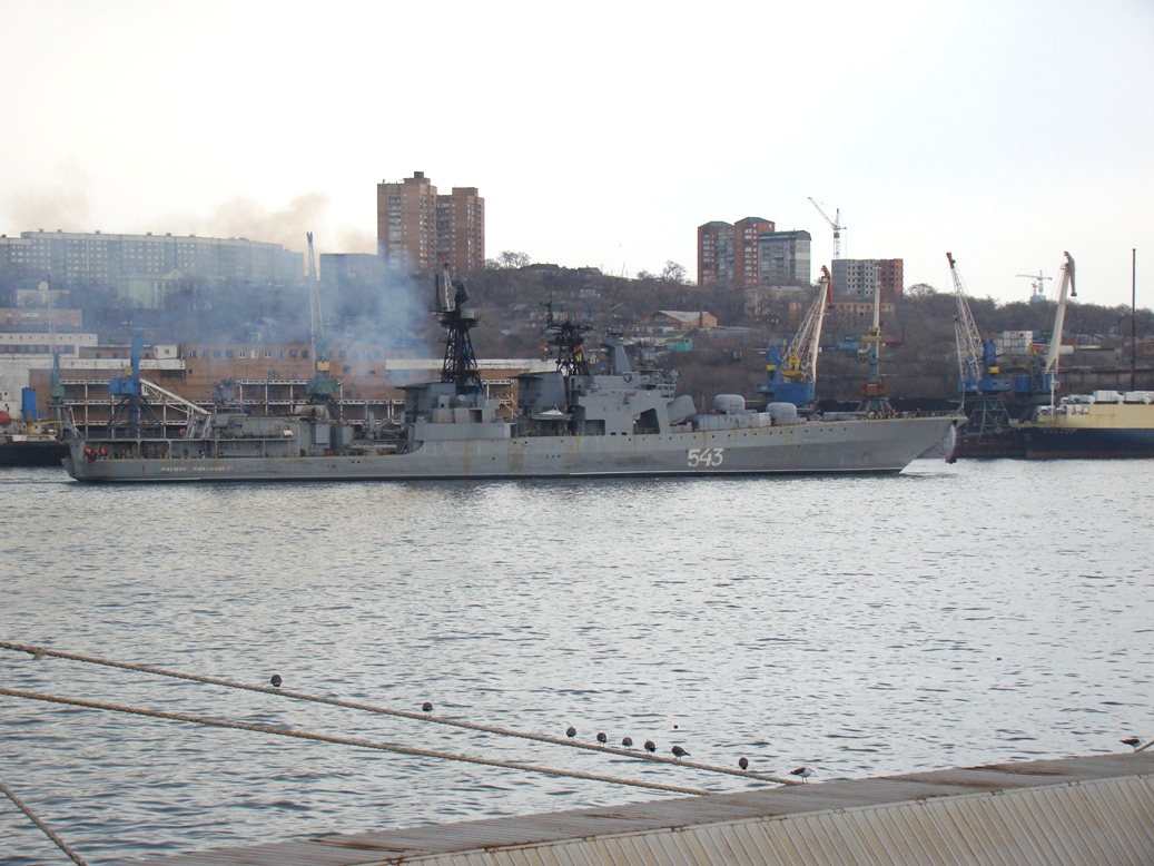 БПК Адмирал Шапошников 25.04.2011 a.JPG