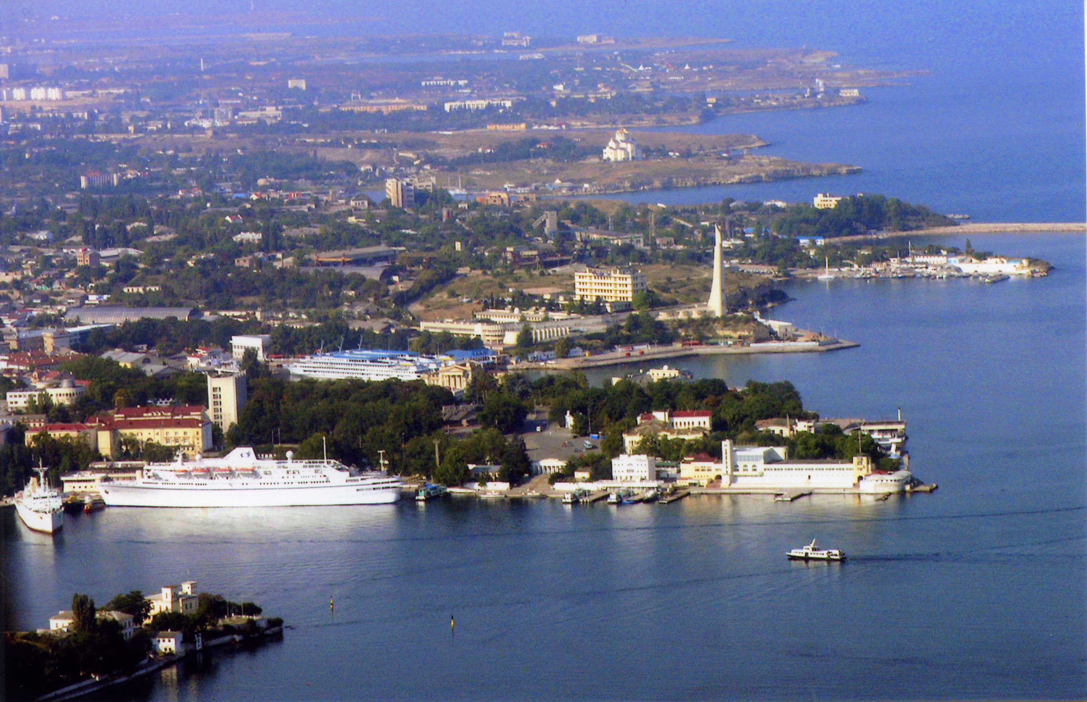 Севастополь с высоты  001.jpg