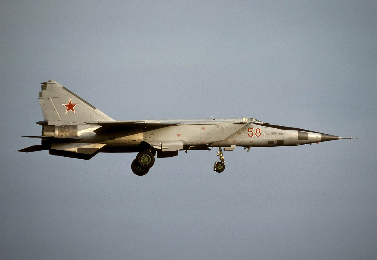 MiG-25.jpg