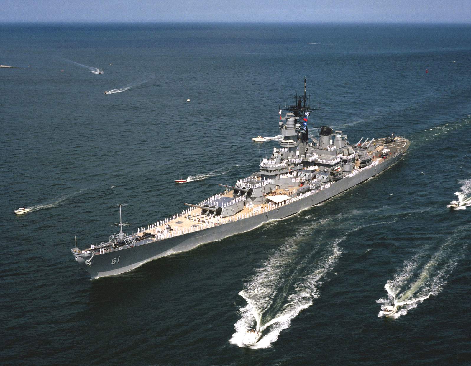USS Iowa Chesapeake Bay - 1984..jpg