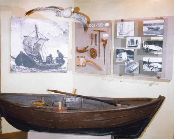 карбас-поморская лодка музей Умбы Мурманский ОКМ.jpeg