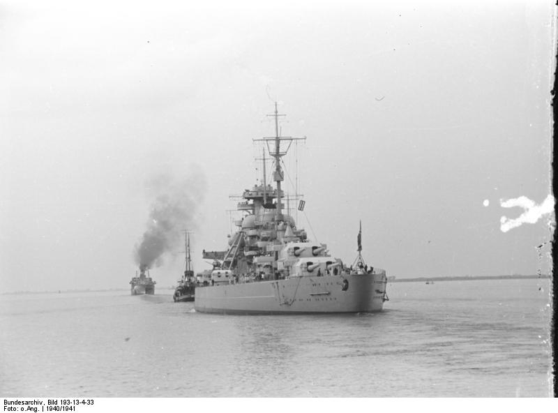 Bundesarchiv_Bild_193-13-4-33,_Schlachtschiff_Bismarck.jpg