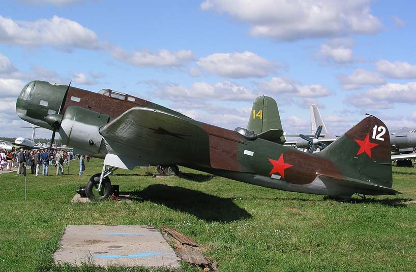 Ilyushin DB-3F (Il-4).jpg