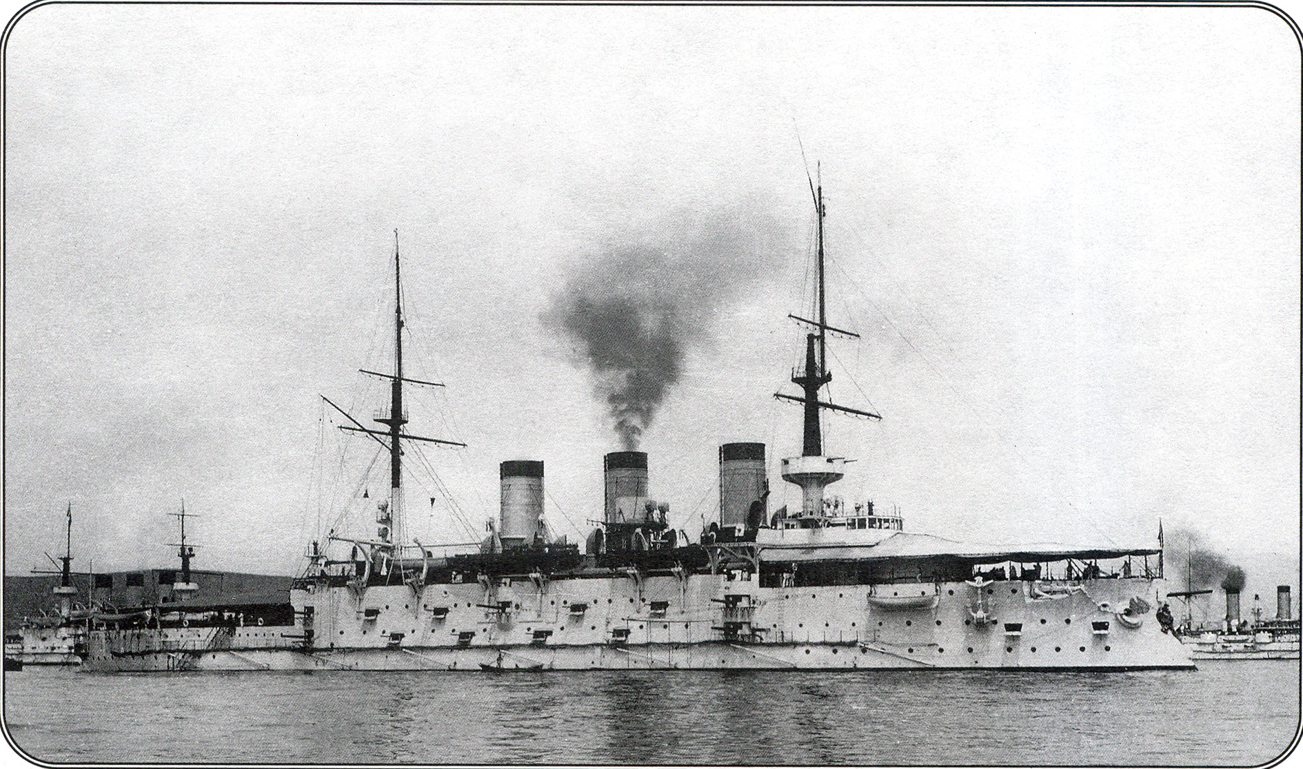 Peresvet in Port-Artyr_1903.jpg