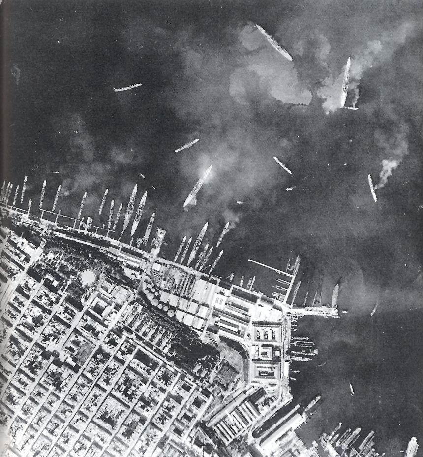 RAF photo of Taranto after strike.JPG