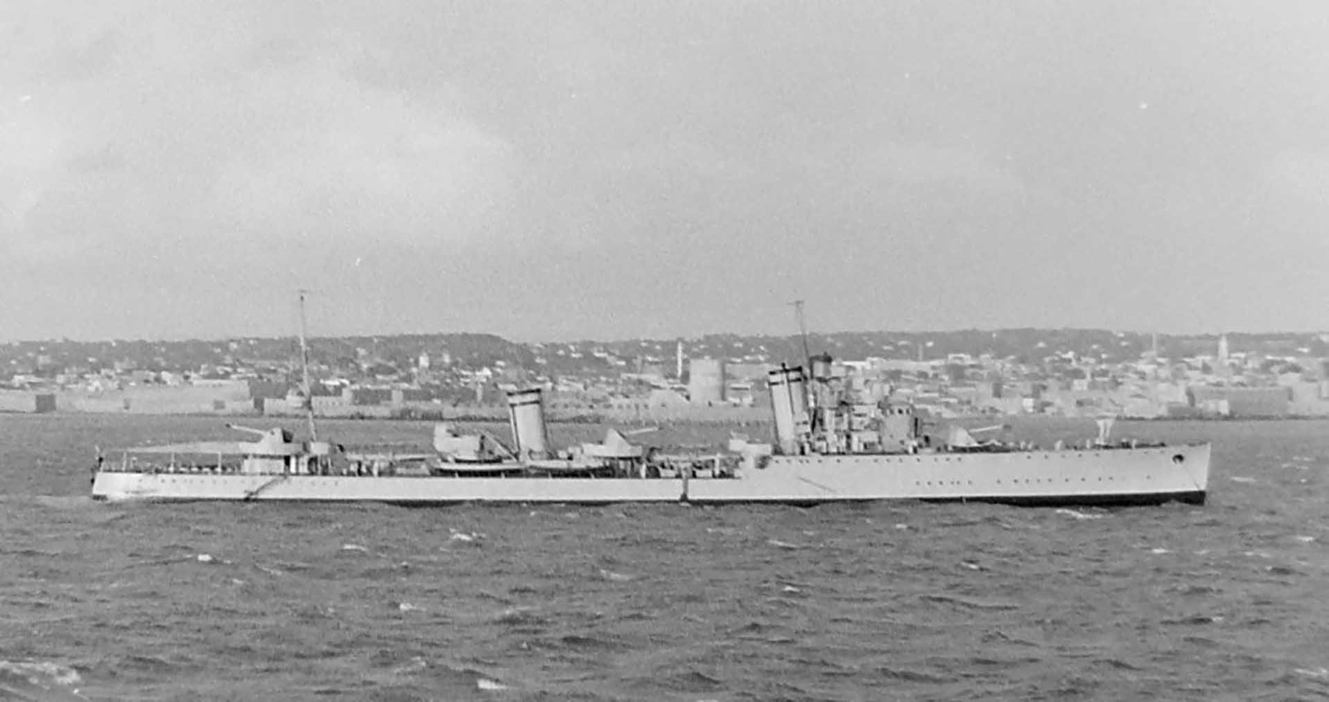 NAVIGATORI class destroyers01.jpg