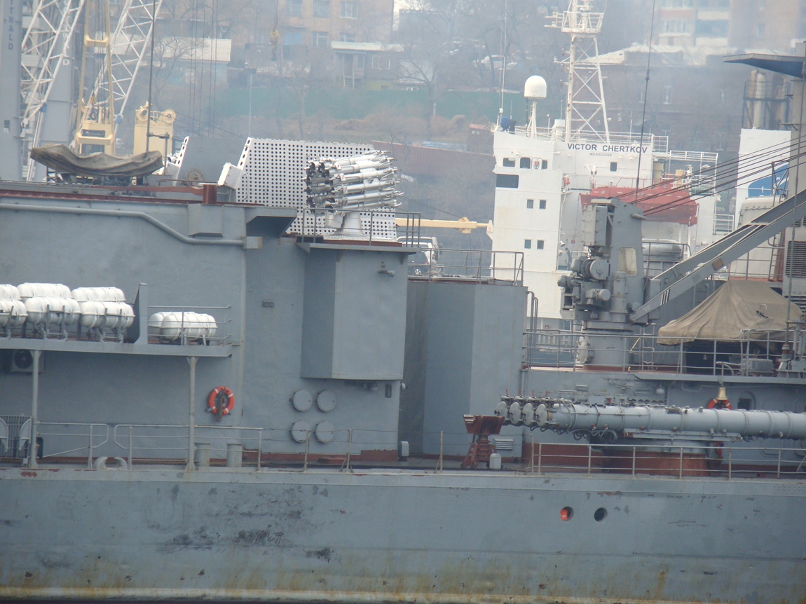 Адмирал Трибуц 15.04.2011 i.JPG