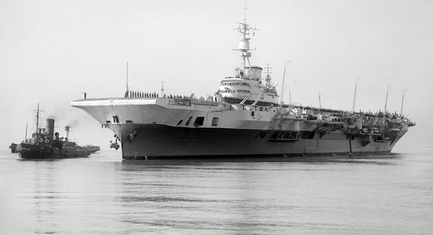 HMS IMPLACABLE R86..jpg