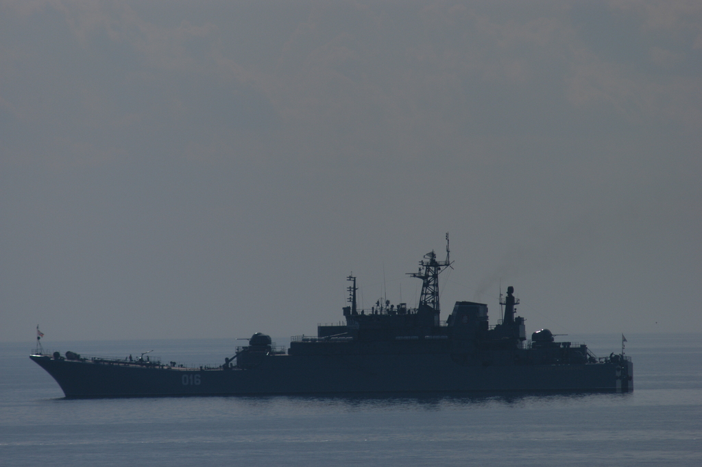 Russian+naval+vessel.jpg
