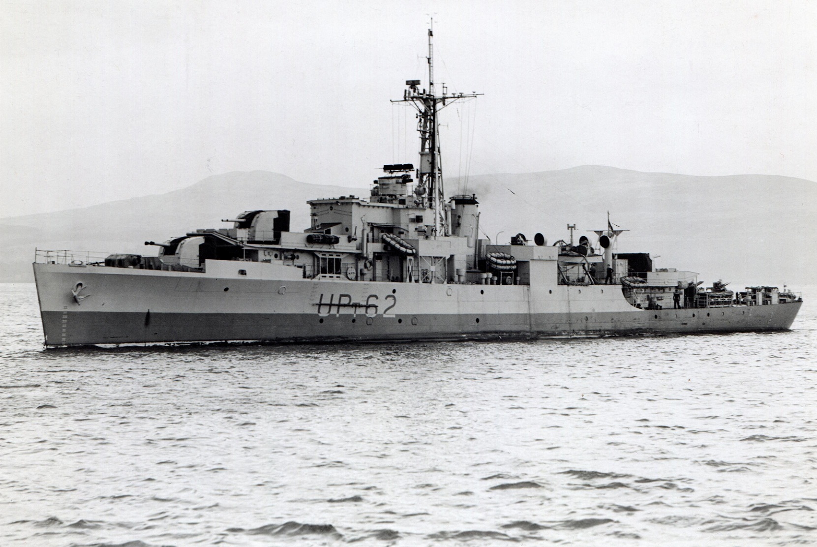 HMS Lapwing.jpg