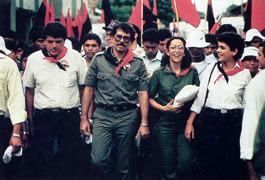 Sandinista-leader-Daniel-Ortega_1984.jpg