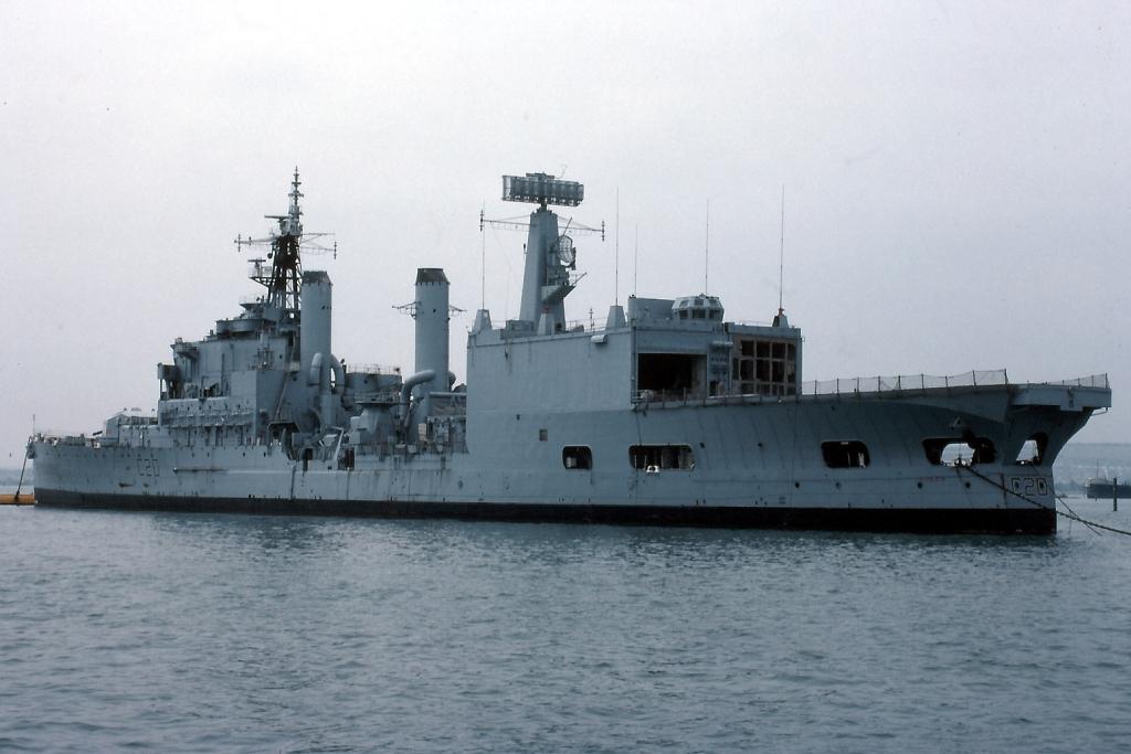 Ship+Photo+HMS+Tig er.jpg