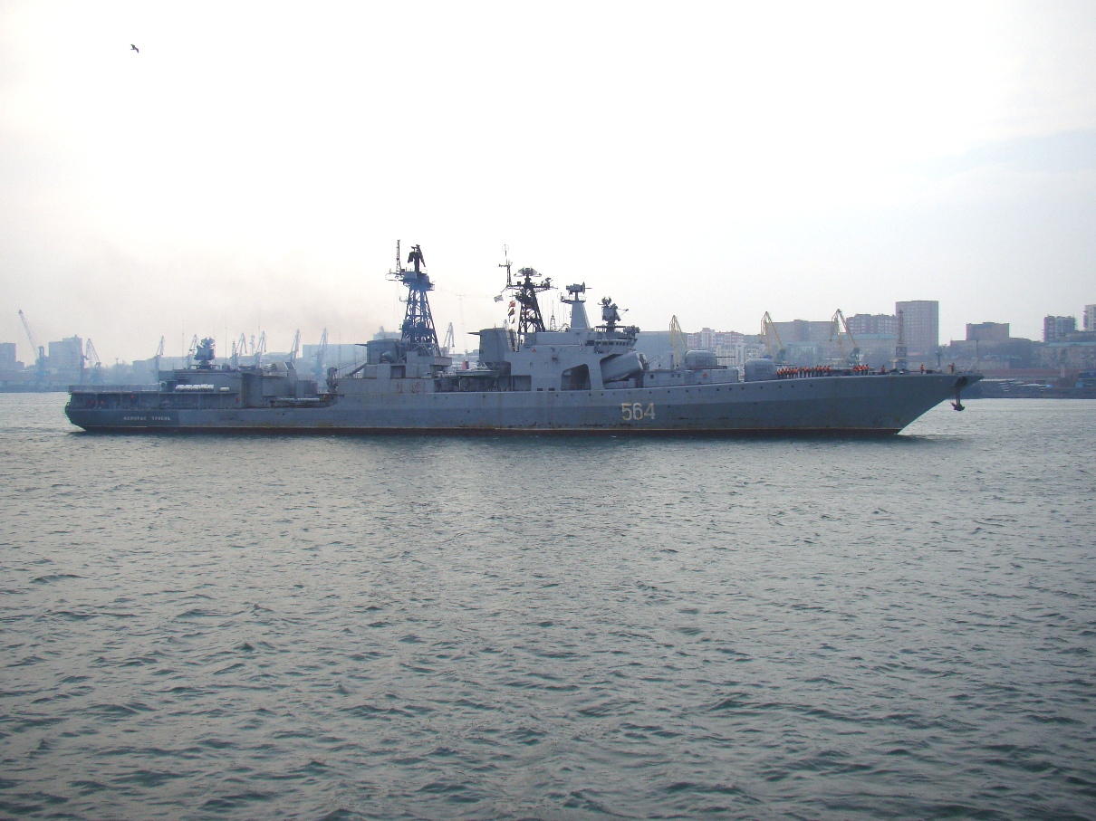 Адмирал Трибуц 15.04.2011 c.JPG