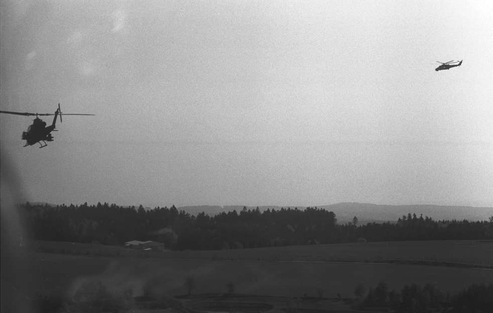 US AH1 Cobra and UH-60 intercepted by Czech Mi-24V over Czech- German border, 1988.jpg