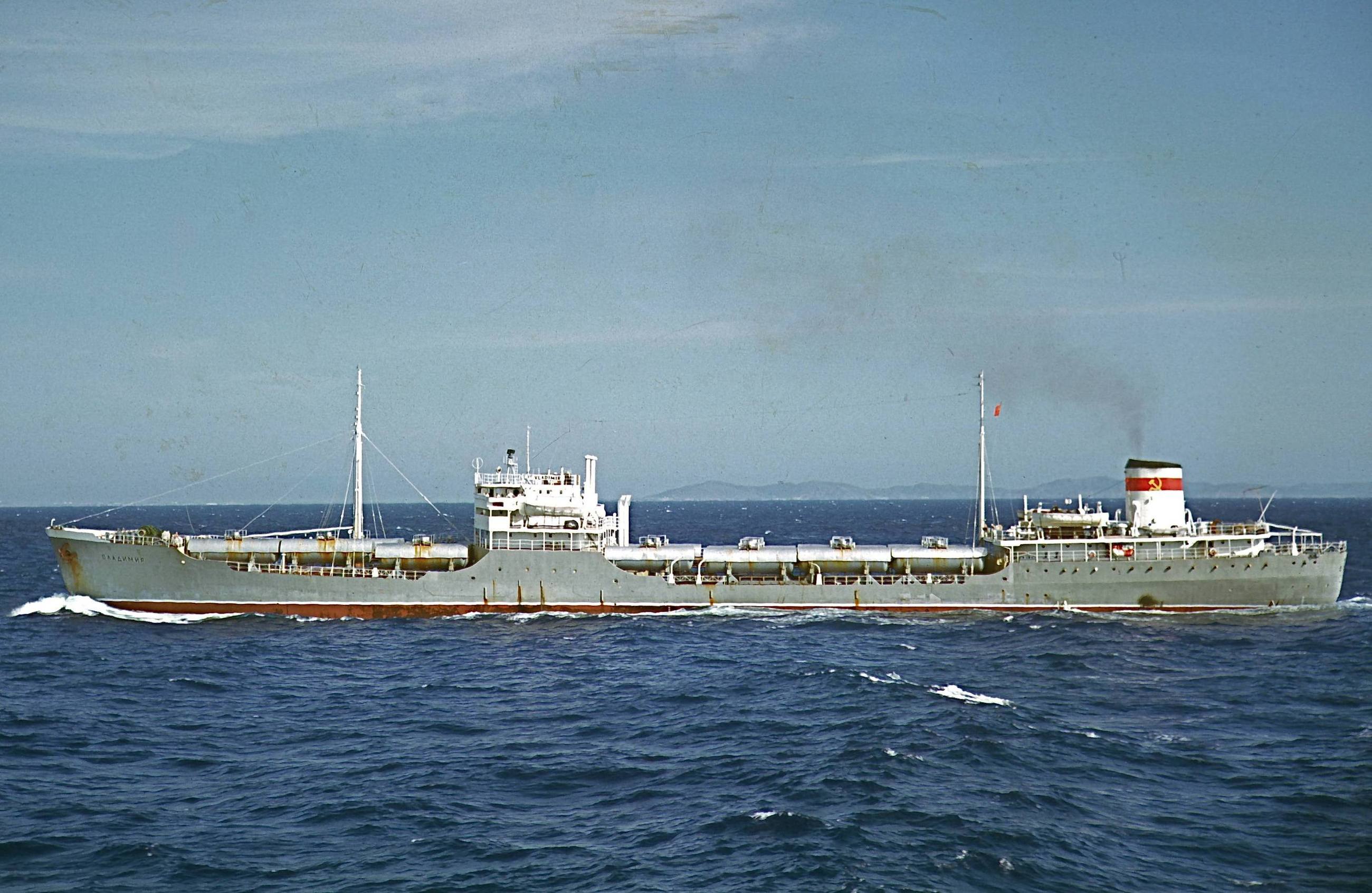 Soviet vessels in Cuban crisis res.jpg