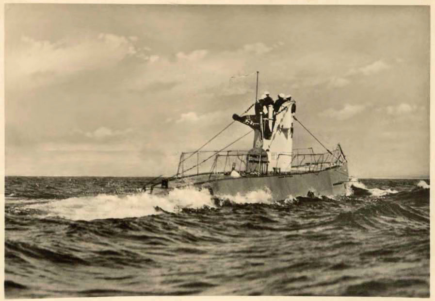 U-9 at sea.jpg